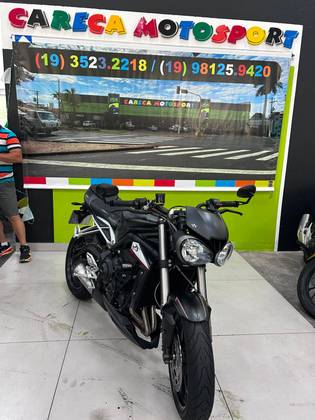 TRIUMPH STREET TRIPLE 765 RS 